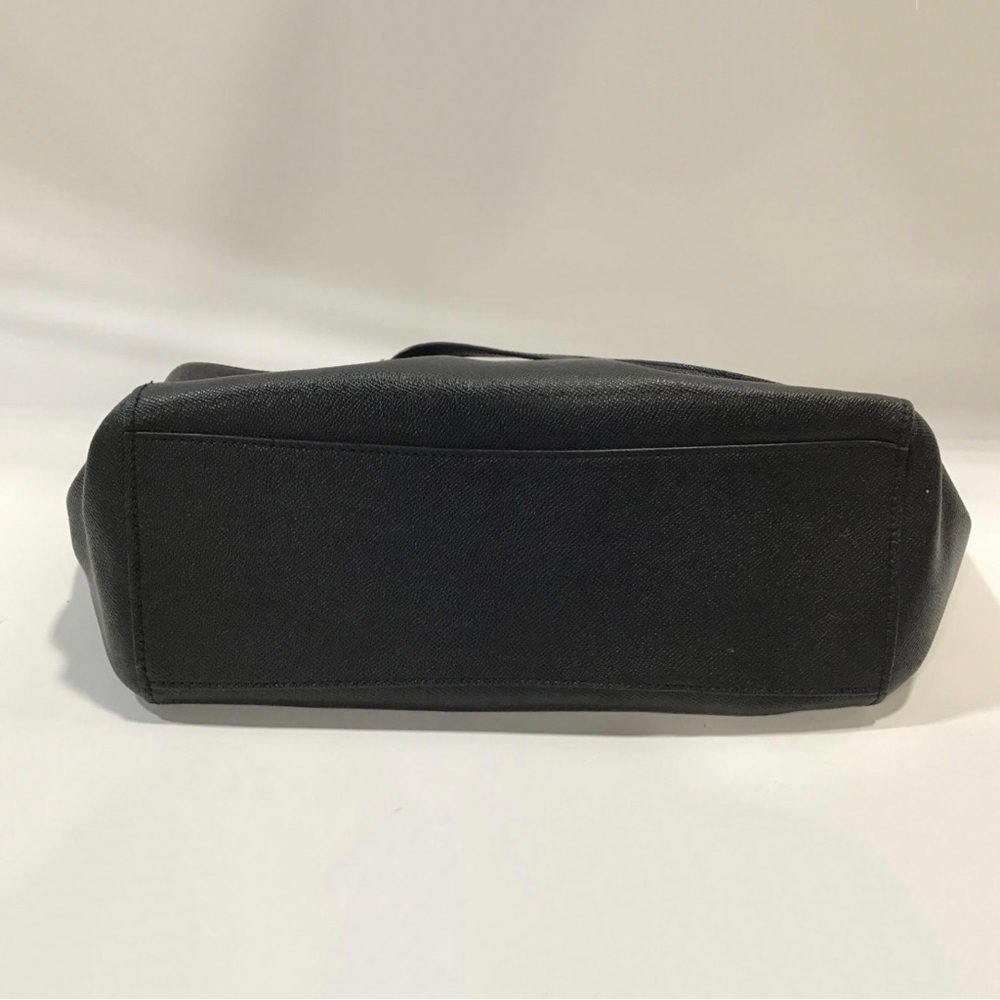 Coach 577Black Leather Tote,Gold Hardware Zip Closur… Gem